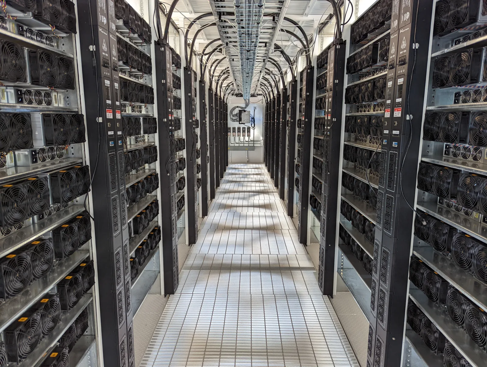Power distribution equipment